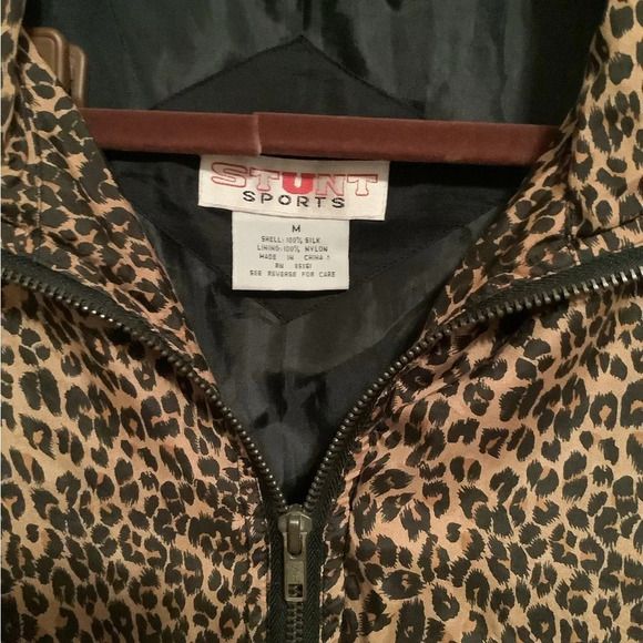STUNT SPORTS~ 100% SILK-ANIMAL PRINT~LINED JACKET~ - Picture 5 of 6
